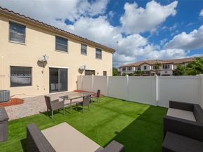 3316 W 91st Ter, Hialeah FL 33018