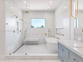 11907 SW 70th Ave, Pinecrest FL 33156