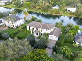 11907 SW 70th Ave, Pinecrest FL 33156