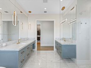 11907 SW 70th Ave, Pinecrest FL 33156