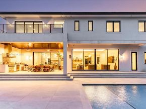 11907 SW 70th Ave, Pinecrest FL 33156