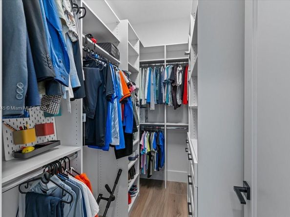 11907 SW 70th Ave, Pinecrest FL 33156