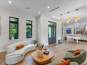 11907 SW 70th Ave, Pinecrest FL 33156