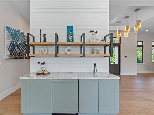 11907 SW 70th Ave, Pinecrest FL 33156