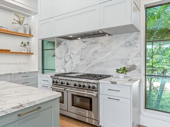 11907 SW 70th Ave, Pinecrest FL 33156