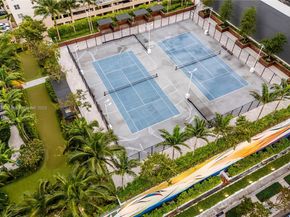 480 NE 31st St 4906, Miami FL 33137