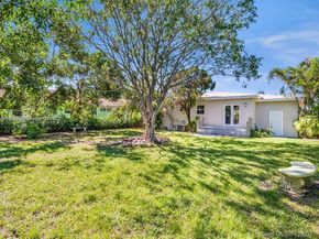 1231 N 16th Ct, Hollywood FL 33020
