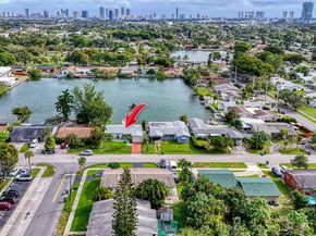 251 SW 9th Ave, Hallandale Beach FL 33009