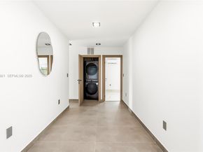 251 SW 9th Ave, Hallandale Beach FL 33009