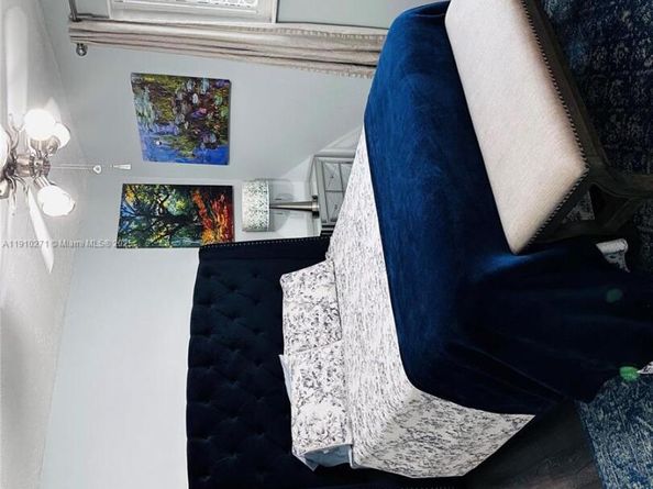 8600 NW 25th Ct, Sunrise FL 33322