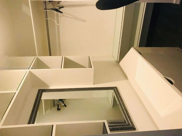 8600 NW 25th Ct, Sunrise FL 33322