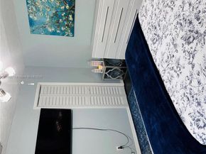 8600 NW 25th Ct, Sunrise FL 33322