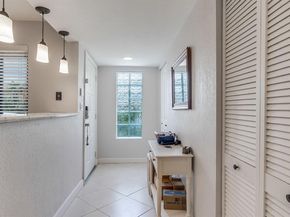 303 Lakeview Drive 102, Weston FL 33326