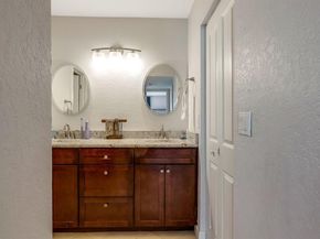 303 Lakeview Drive 102, Weston FL 33326