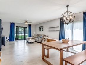 303 Lakeview Drive 102, Weston FL 33326