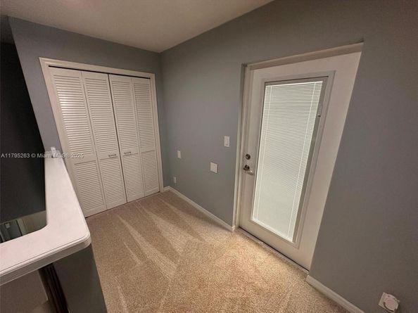 3407 Beacon St, Pompano Beach FL 33062