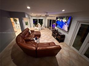 3407 Beacon St, Pompano Beach FL 33062