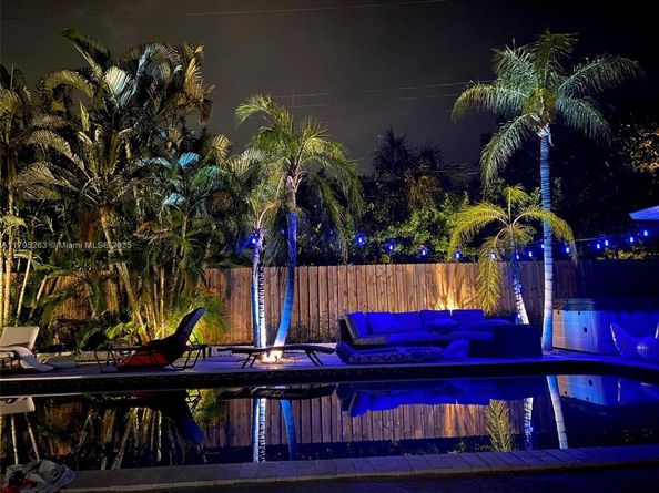 3407 Beacon St, Pompano Beach FL 33062