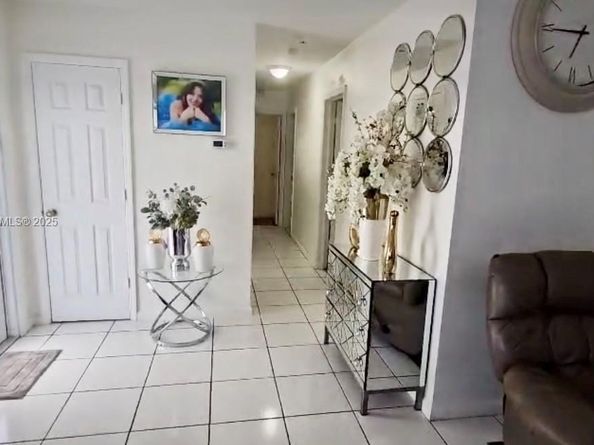 16402 SW 111th Ave, Miami FL 33157