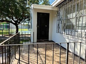 413 NW 63rd St, Miami FL 33150