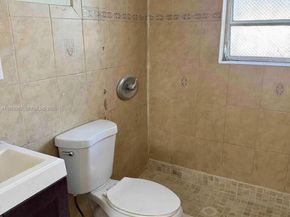 413 NW 63rd St, Miami FL 33150