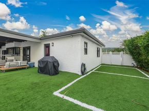 10870 SW 106th Ave, Miami FL 33176