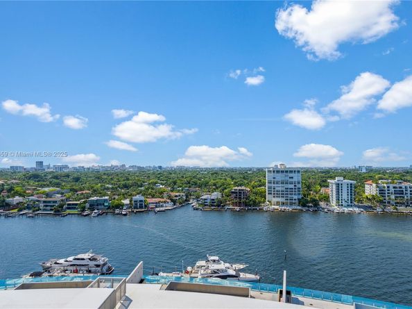 3 Grove Isle Dr C1610, Miami FL 33133