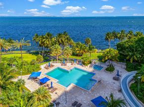 3 Grove Isle Dr C1610, Miami FL 33133