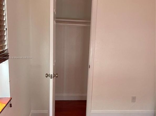 135 NW 34th Ave, Miami FL 33125