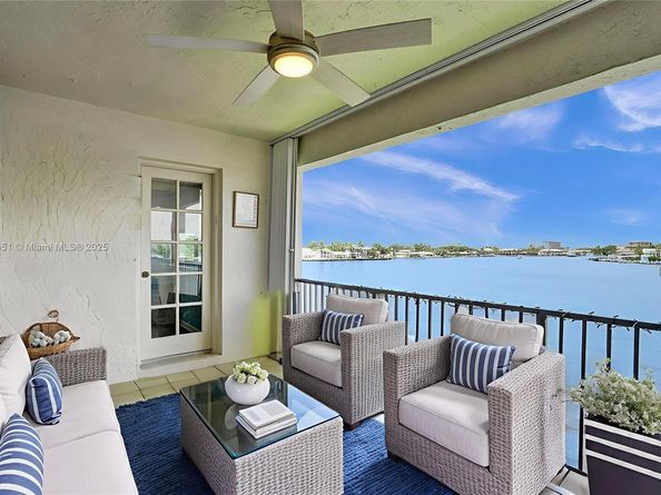 1101 S Riverside Dr 301, Pompano Beach FL 33062