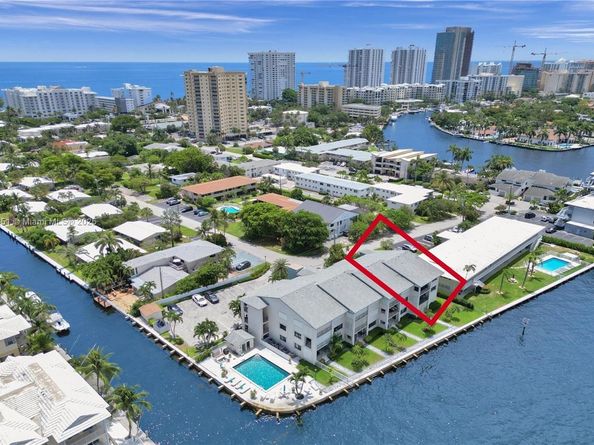 1101 S Riverside Dr 301, Pompano Beach FL 33062