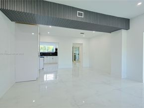 720 NE 143rd St, North Miami FL 33161