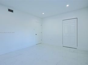 720 NE 143rd St, North Miami FL 33161