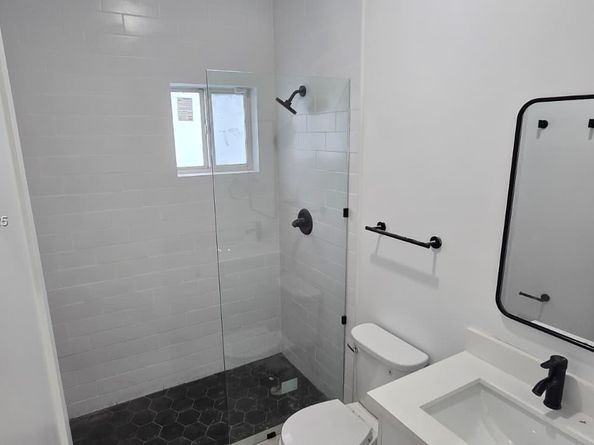 141 NW 11th St, Pompano Beach FL 33060