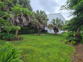 141 NW 11th St, Pompano Beach FL 33060