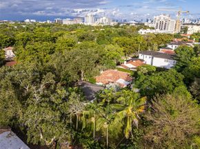 446 Madeira Ave, Coral Gables FL 33134