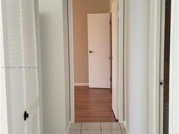 851 Three Islands Blvd 502, Hallandale Beach FL 33009