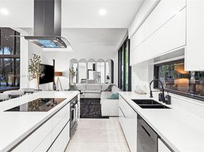 3660 SW 12th St, Miami FL 33135
