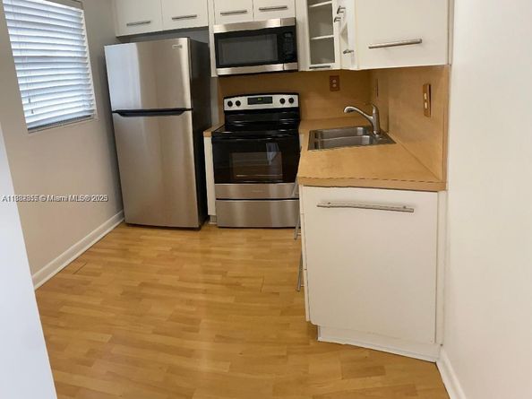 7725 SW 86th St A1421, Miami FL 33143