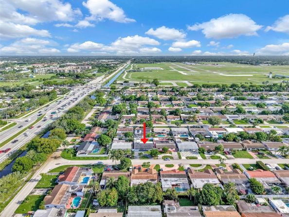 7969 Ramona St, Miramar FL 33023