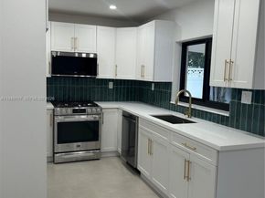 Undisclosed Address #A11949707, Miami FL 33165