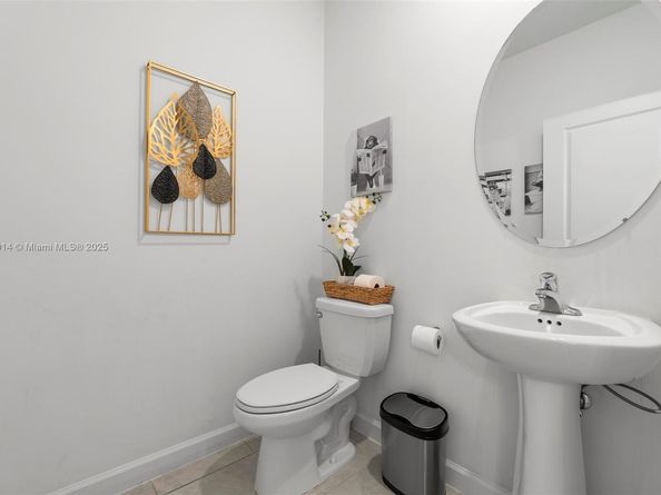 20302 NW 6th Pl, Miami Gardens FL 33169