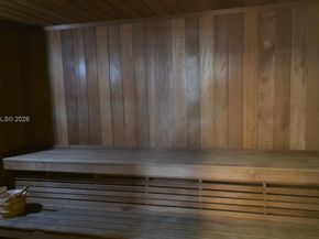 3500 Mystic Pointe Dr 2905, Aventura FL 33180