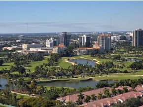 3500 Mystic Pointe Dr 2905, Aventura FL 33180