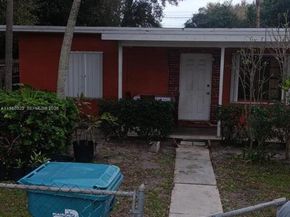 1720 NW 85th St, Miami FL 33147