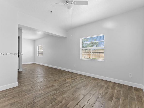 56 W 12th St, Riviera Beach FL 33404