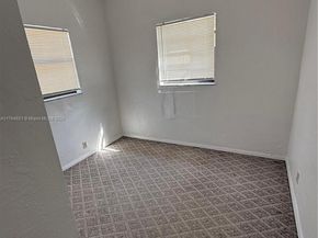 2246 Mcclellan St, Hollywood FL 33020