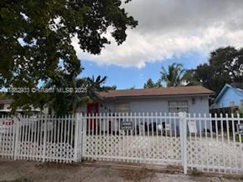 3040 NW 65th St