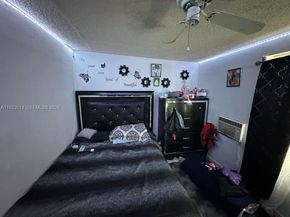 110 NW 52nd St, Miami FL 33127