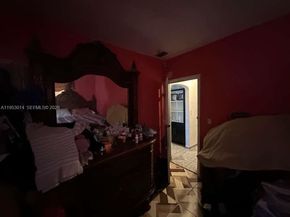 110 NW 52nd St, Miami FL 33127